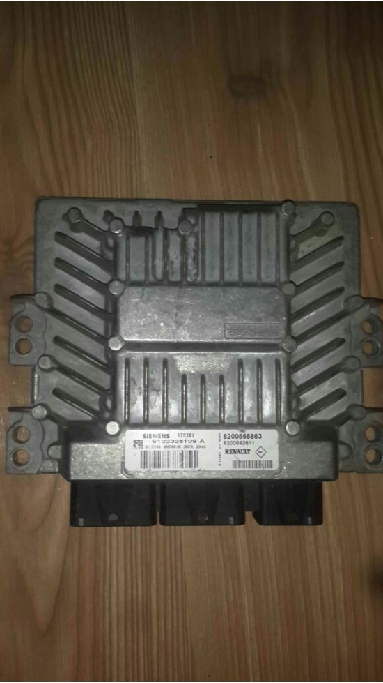 RENAULT MEGANE 2 1.5 DCI SID 301 MOTOR BEYNİ 8200565863 ..